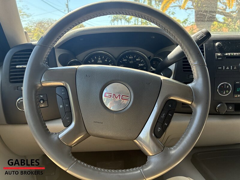 Used 2007 GMC Sierra 1500 SLE w/ SLE2 Audio Package RWD image 14