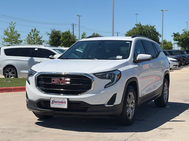 Used 2020 GMC Terrain SLE w/ Driver Convenience Package image 3