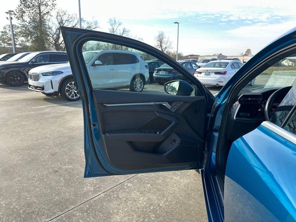 Used 2022 Audi A3 2.0T Premium image 11