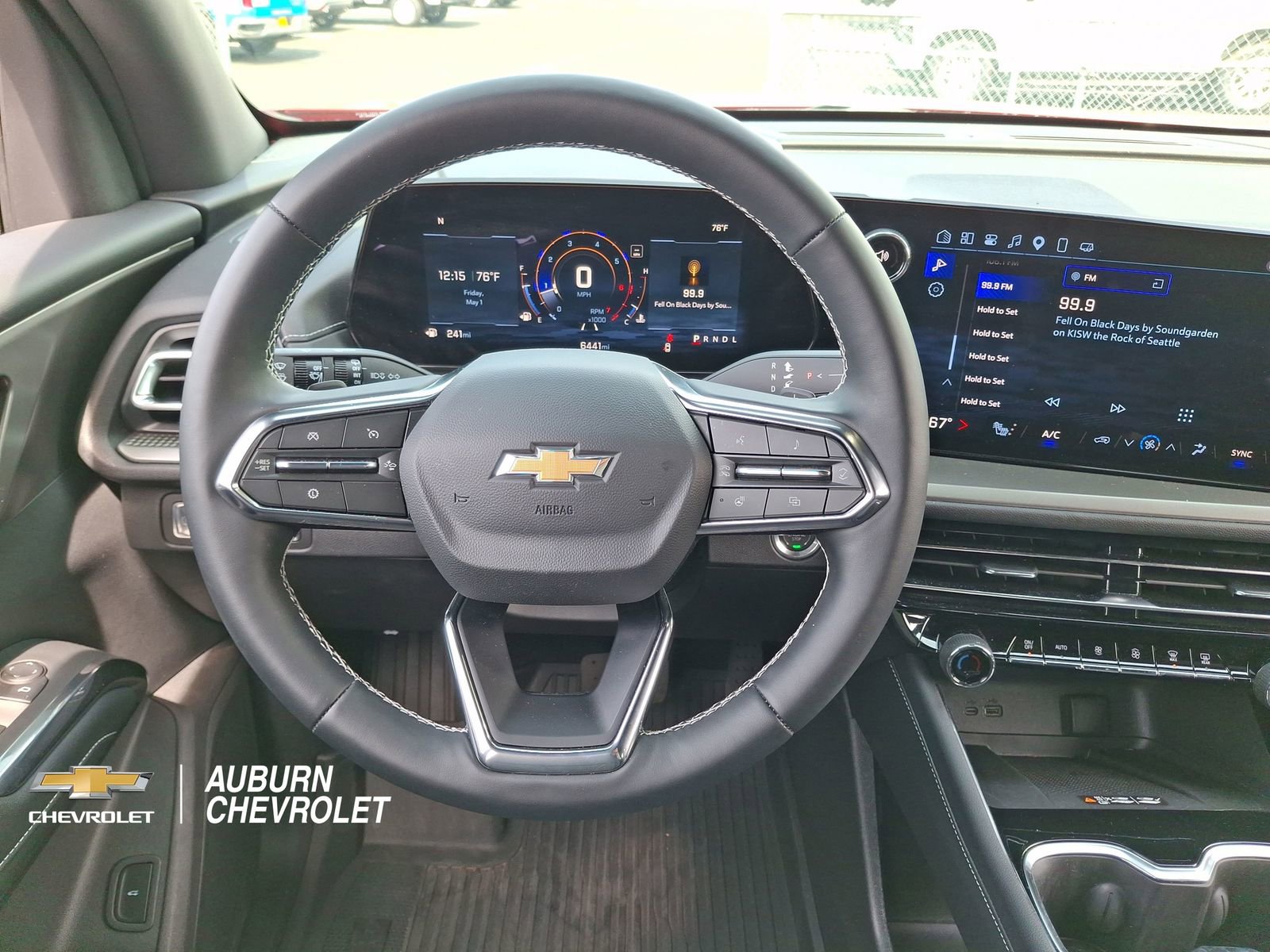 Used 2025 Chevrolet Traverse LT w/ Driver Confidence Package FWD image 10