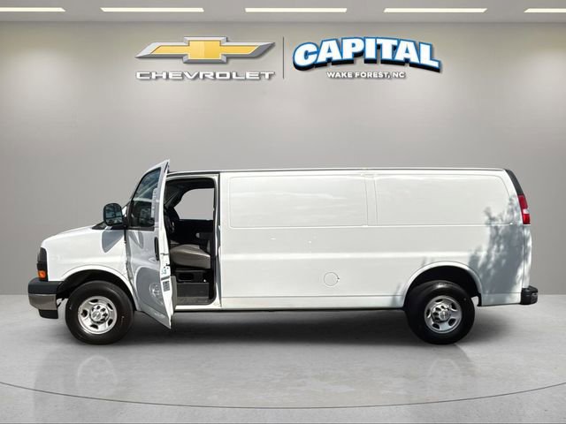 Used 2022 Chevrolet Express 2500 Extended w/ Driver Convenience Package RWD image 14