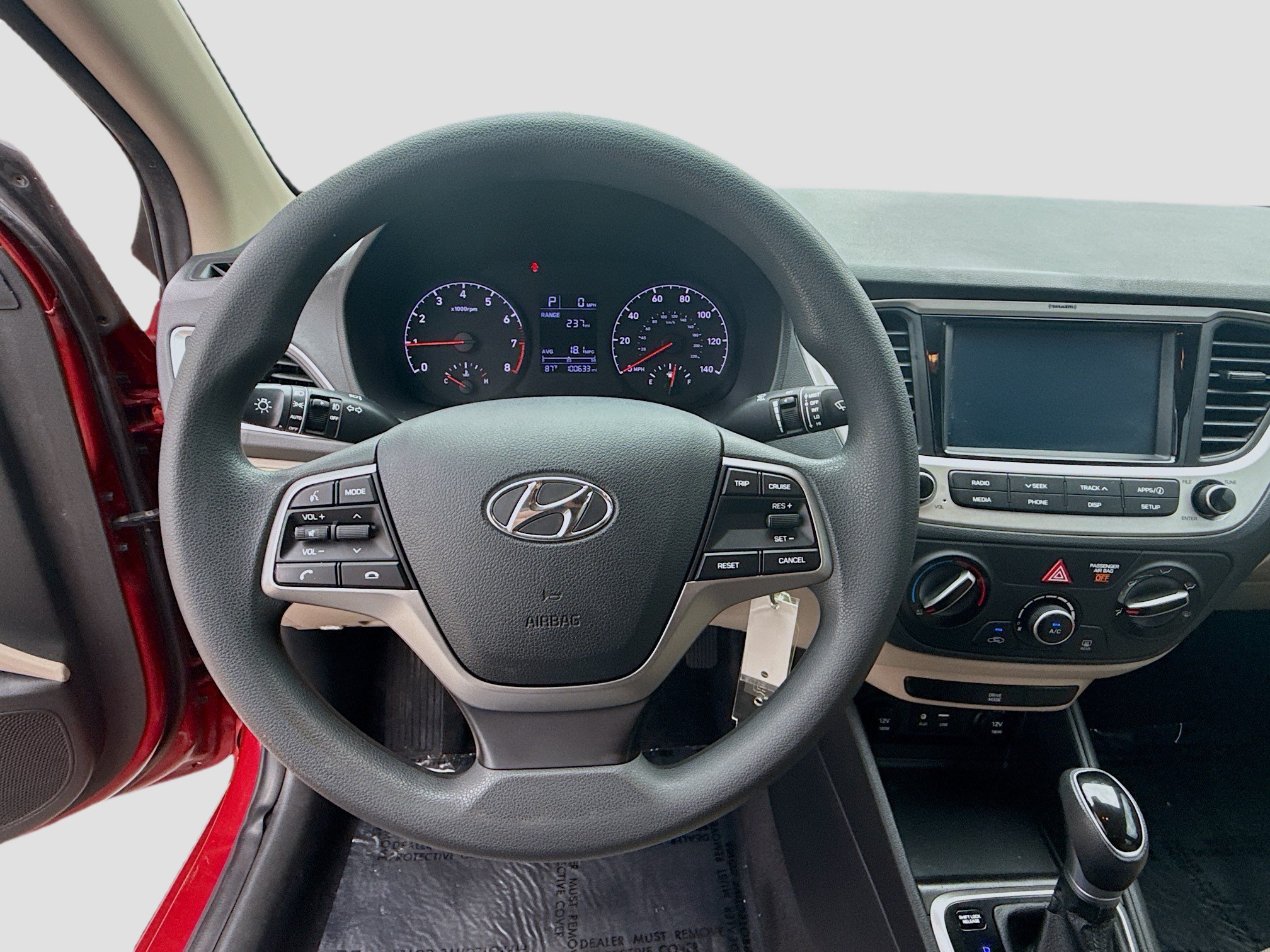 Used 2022 Hyundai Accent SEL FWD image 6
