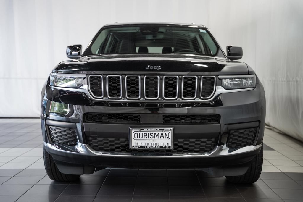 Used 2023 Jeep Grand Cherokee L Laredo w/ Luxury Tech Group I AWD/4WD image 2