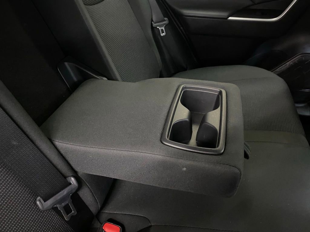 Used 2024 Toyota RAV4 LE image 40