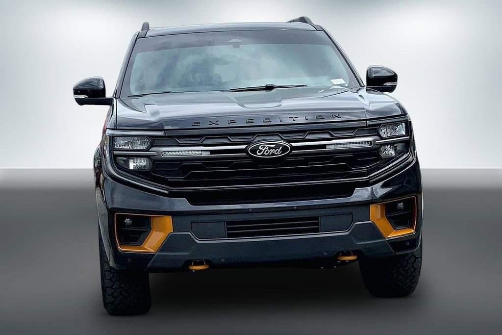 Used 2025 Ford Expedition Tremor AWD/4WD image 7