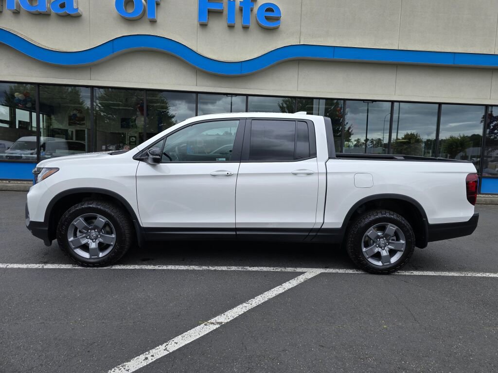 New 2025 Honda Ridgeline TrailSport image 2