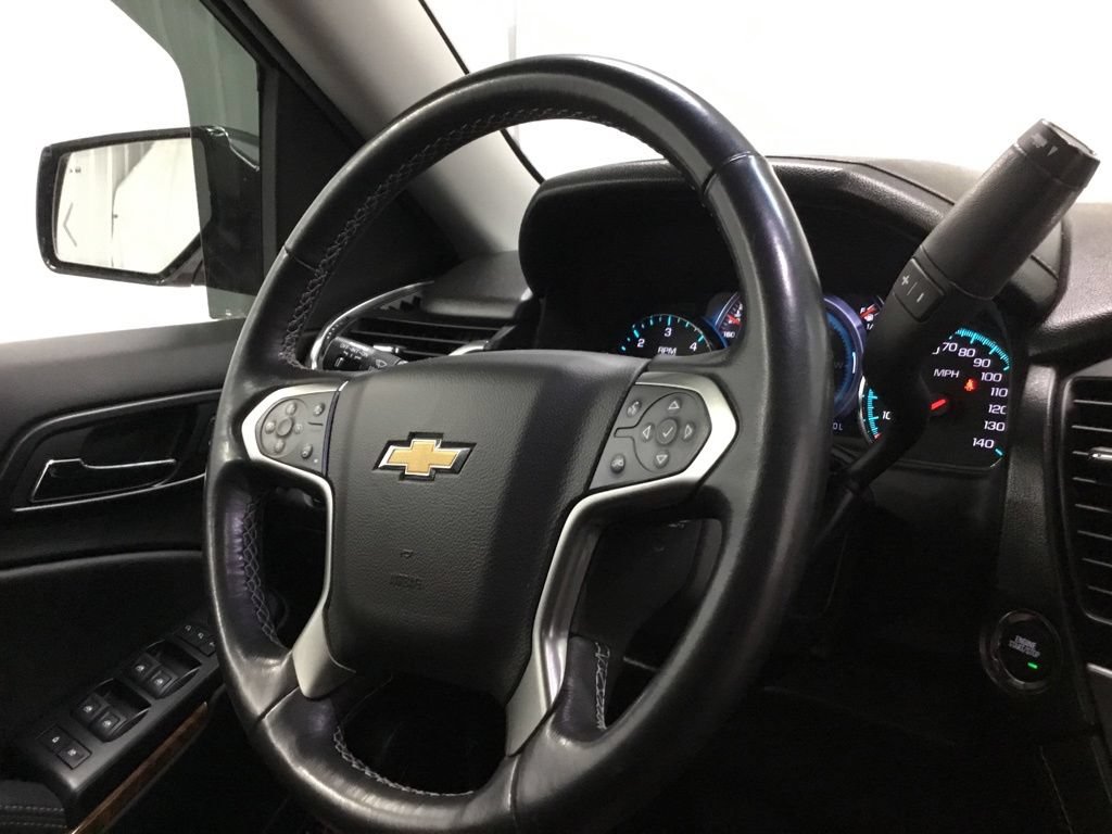 Used 2019 Chevrolet Tahoe Premier w/ Premier Plus Edition AWD/4WD image 34