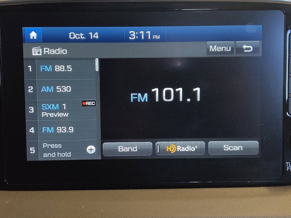 Used 2019 Hyundai Santa Fe AWD image 25