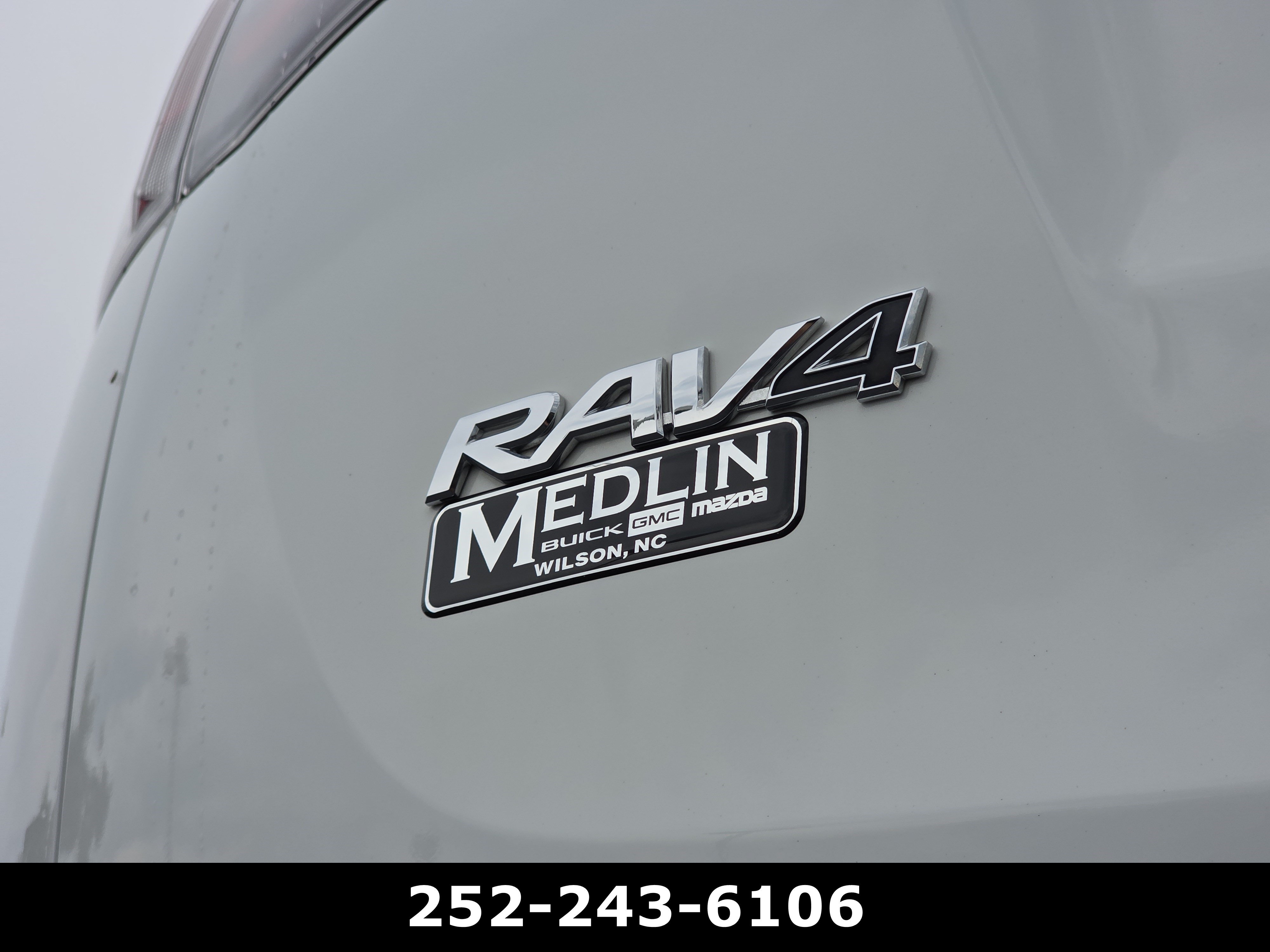 Used 2016 Toyota RAV4 XLE FWD image 46