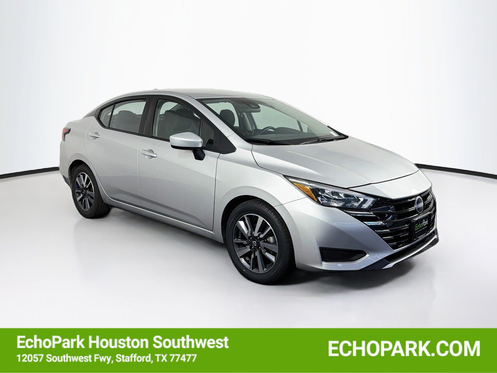 Used 2025 Nissan Versa SV FWD video 1