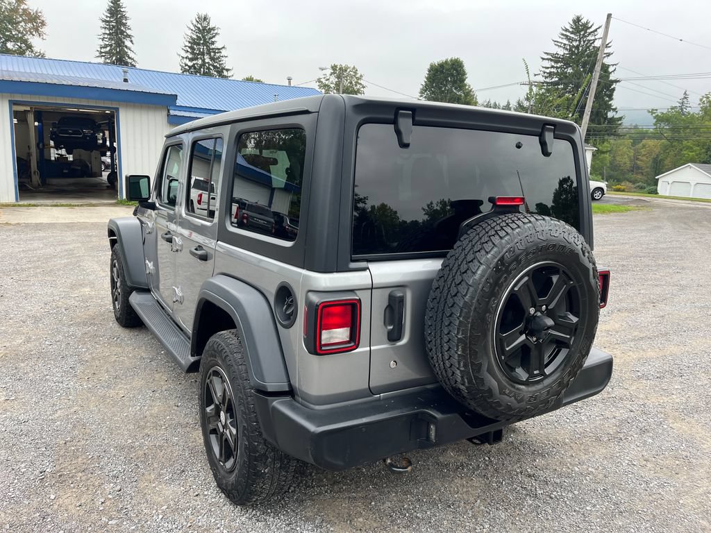 Used 2018 Jeep Wrangler Unlimited Sport S AWD/4WD image 8