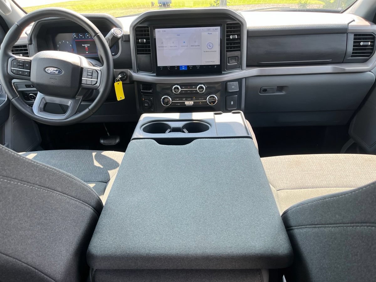 Used 2025 Ford F150 XLT w/ Equipment Group 301A Standard AWD/4WD image 38