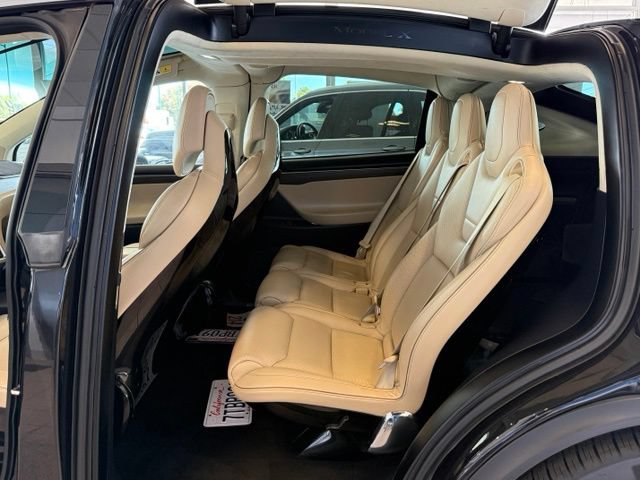 Used 2016 Tesla Model X 90D AWD/4WD image 22