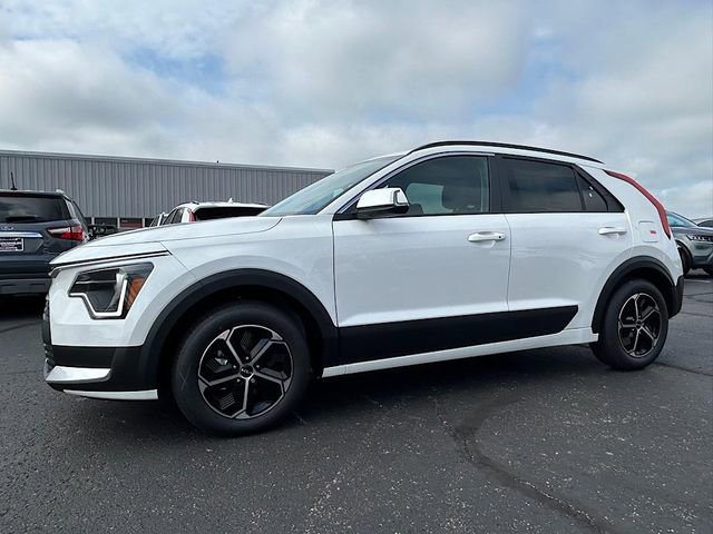 New 2025 Kia Niro LX image 10