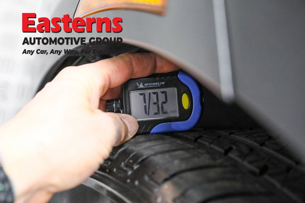 Used 2024 Kia Sorento S image 29