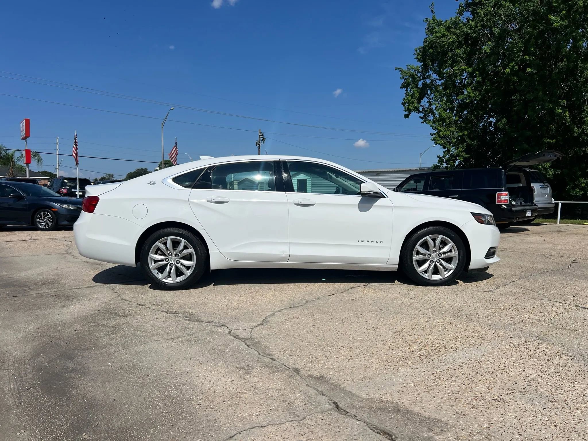 Used 2020 Chevrolet Impala LT image 4