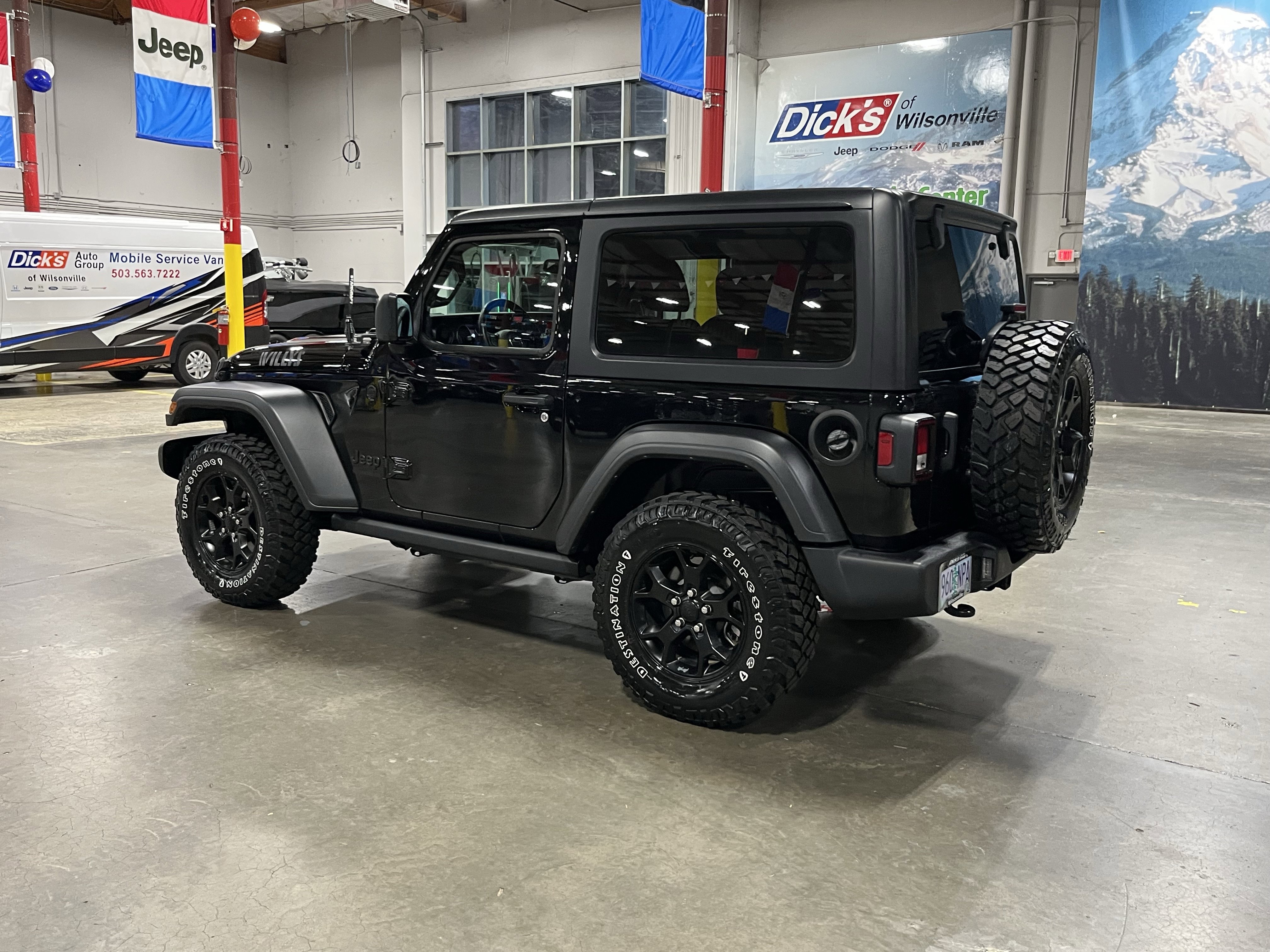 Used 2022 Jeep Wrangler Willys image 3