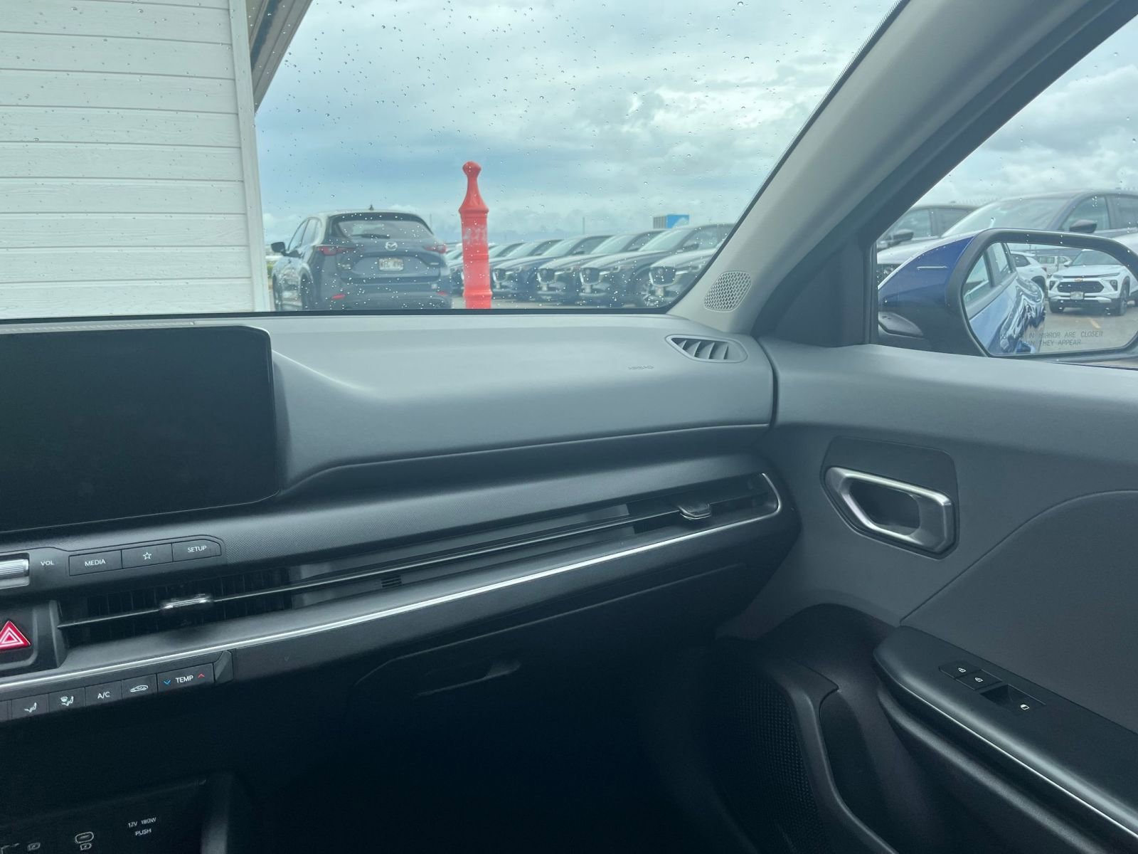 Used 2025 Kia K4 LXS image 34