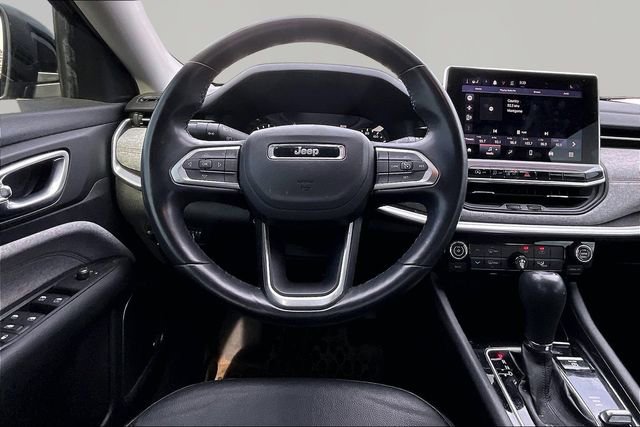 Used 2022 Jeep Compass Latitude w/ Sun and Sound Group image 8