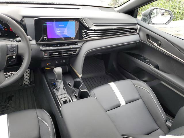 Used 2026 Toyota Camry SE FWD image 63