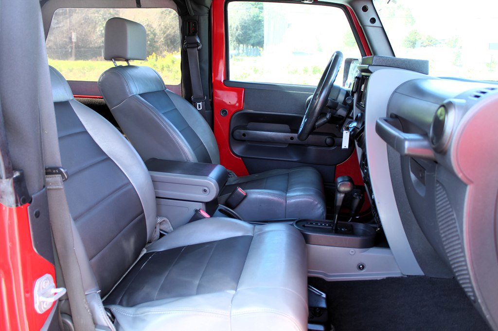 Used 2009 Jeep Wrangler X image 13