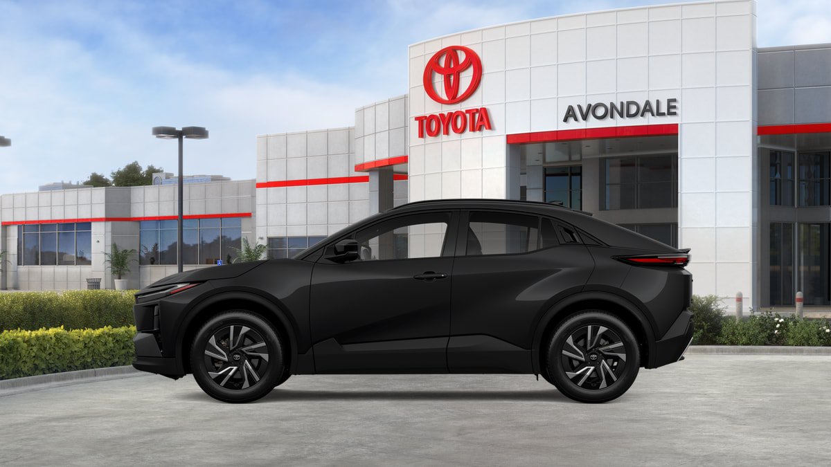 New 2026 Toyota C-HR AWD/4WD image 4