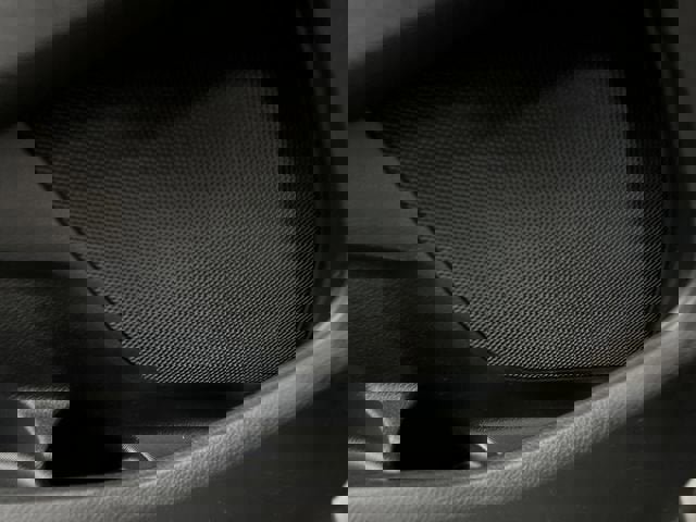 Used 2017 Ford Explorer XLT w/ Equipment Group 202A image 23