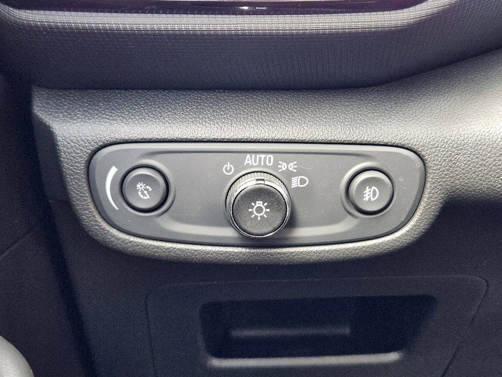 Used 2022 Chevrolet TrailBlazer LT image 22