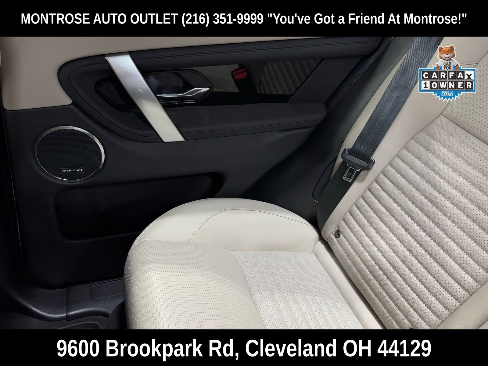 Used 2025 Land Rover Discovery Sport S image 32