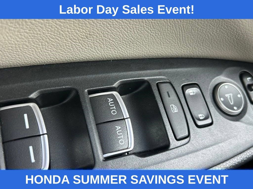 Used 2018 Honda Accord EX image 18