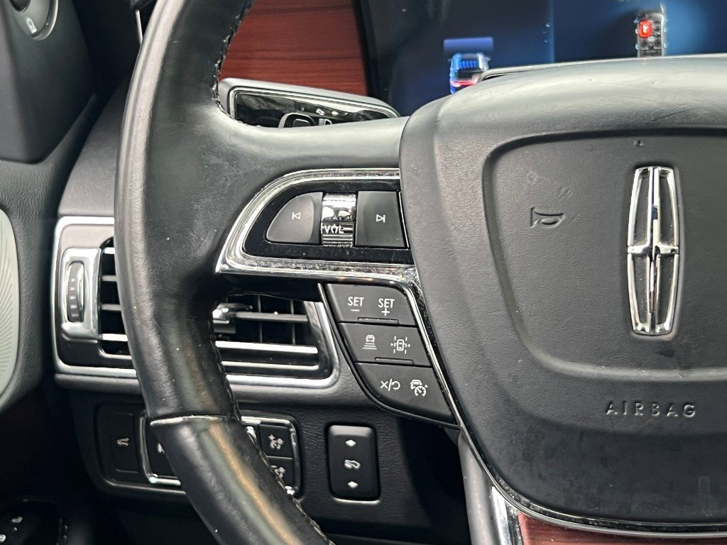 Used 2022 Lincoln Navigator Reserve image 26