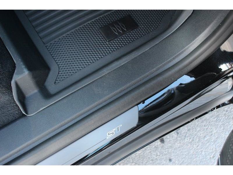 New 2026 Buick Enclave Sport Touring w/ Power Package image 32