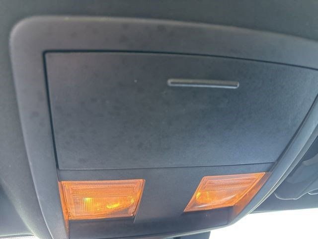 Used 2020 Dodge Challenger SXT w/ Blacktop Package image 30