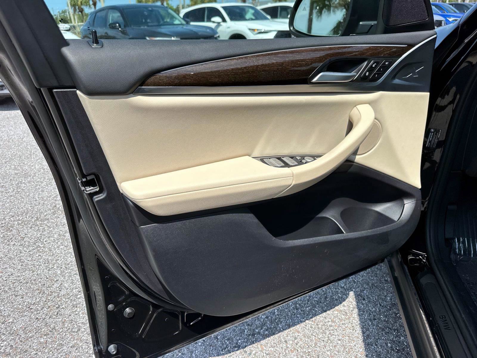 Used 2024 BMW X3 sDrive30i w/ Convenience Package image 17