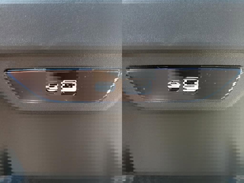 New 2026 Chrysler Pacifica Select image 18