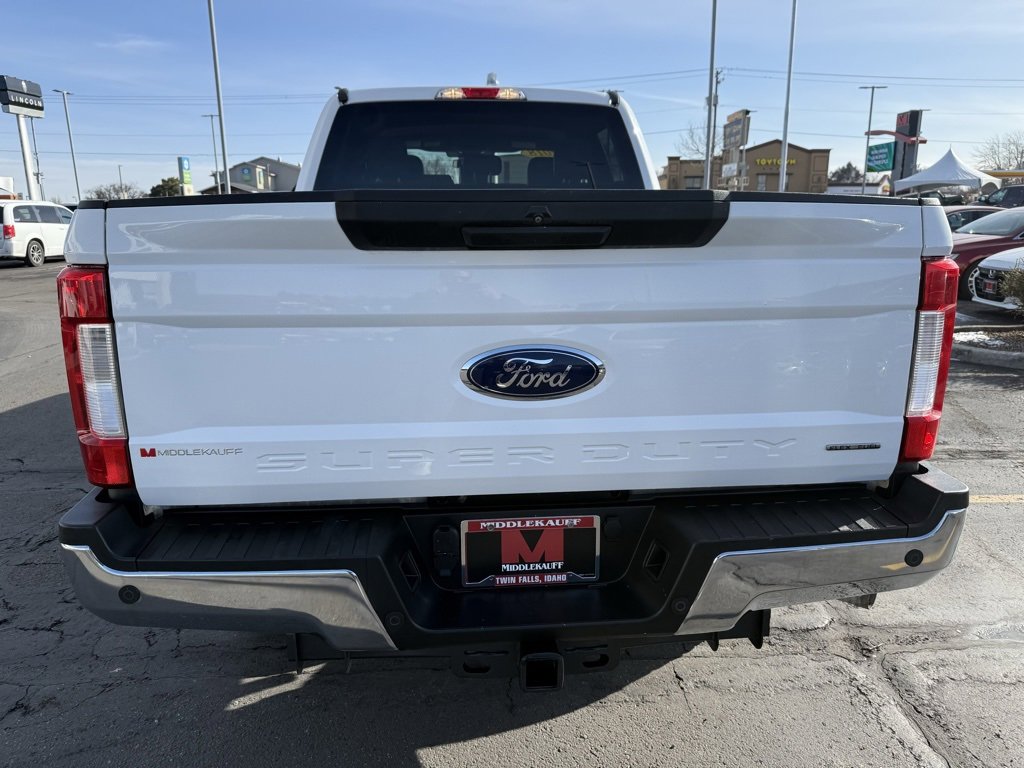 Used 2018 Ford F250 XL w/ Power Equipment Group image 4