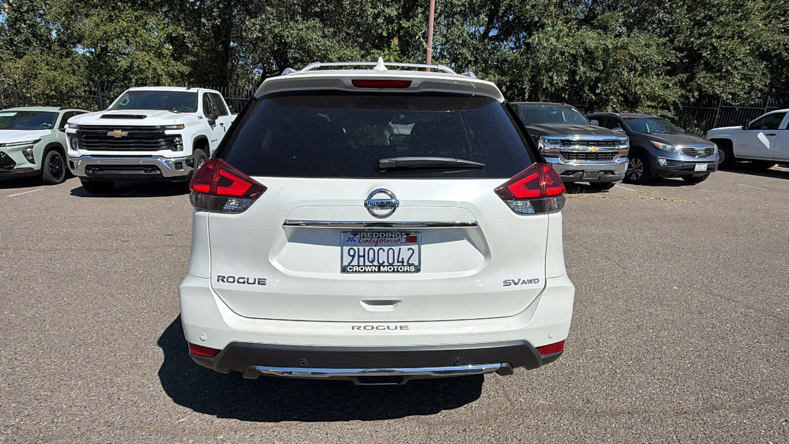 Used 2020 Nissan Rogue SV w/ Sun & Sound Touring Package AWD/4WD image 6