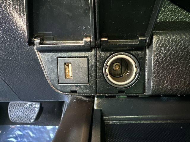 Used 2024 Toyota Camry SE FWD image 35