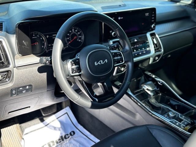 Used 2022 Kia Sorento SX image 10