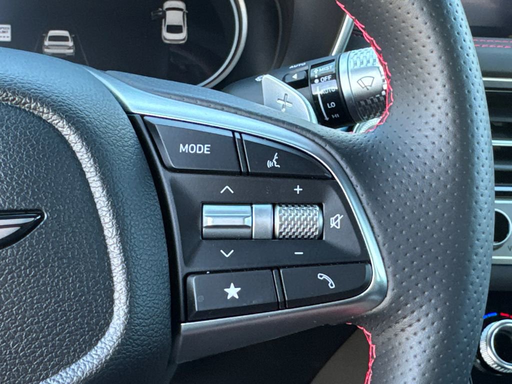 Used 2026 Genesis G70 3.3T Sport Prestige image 25