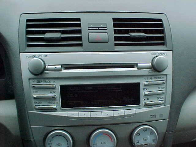 Used 2011 Toyota Camry LE w/ LE Extra-Value Pkg image 24