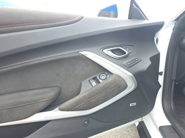 Used 2023 Chevrolet Camaro ZL1 RWD image 16