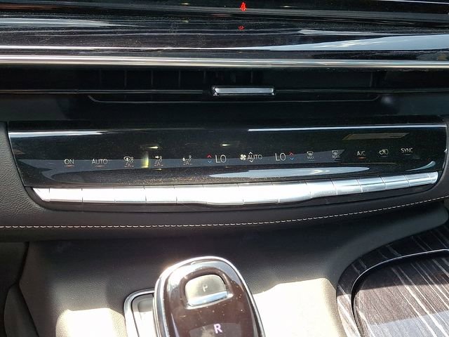 Used 2022 Cadillac Escalade ESV Sport w/ LPO, ONYX Package image 16