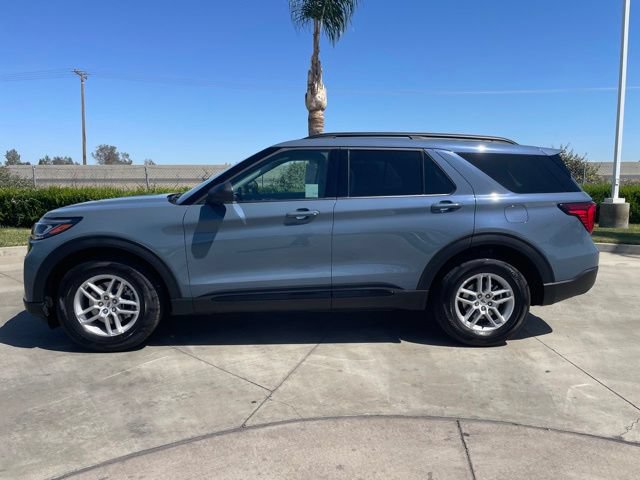 New 2026 Ford Explorer Active RWD image 2