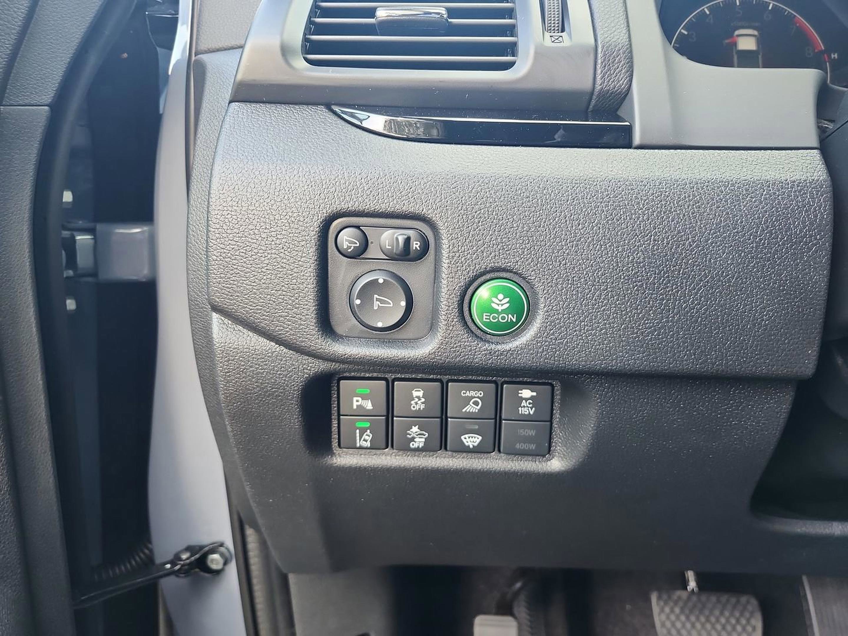 New 2026 Honda Ridgeline Black Edition image 13