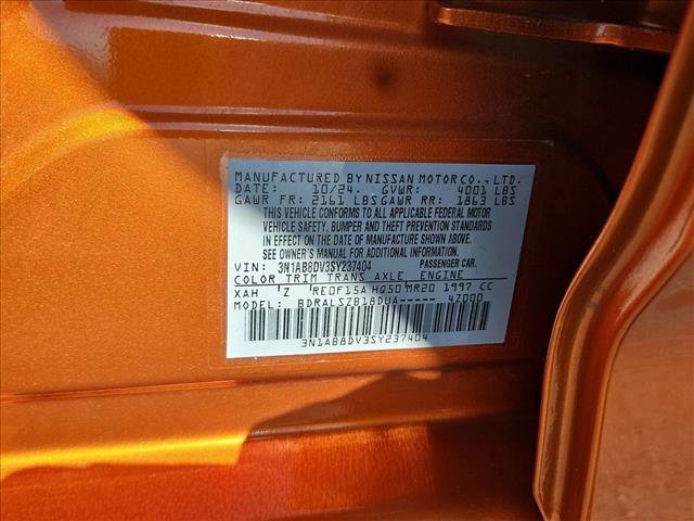 Used 2025 Nissan Sentra SR w/ SR Premium Package FWD image 25