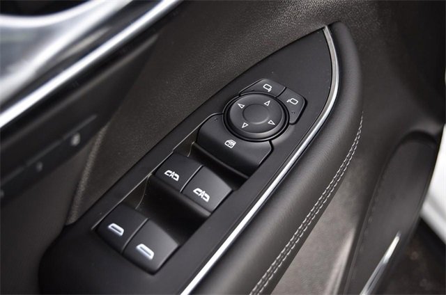 Used 2024 Buick Envision Preferred image 8