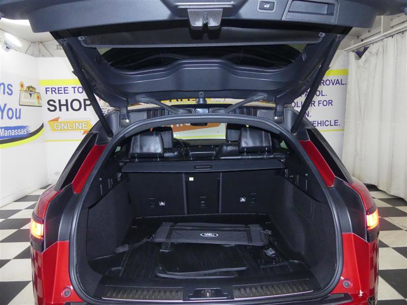 Used 2019 Land Rover Range Rover Velar R-Dynamic HSE image 37