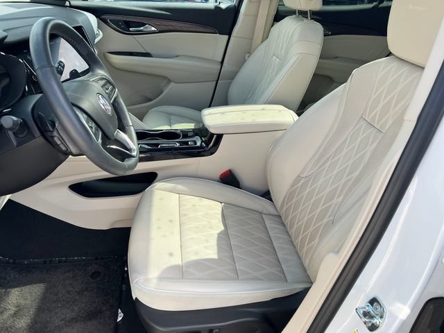 Used 2023 Buick Envision Avenir AWD/4WD image 14