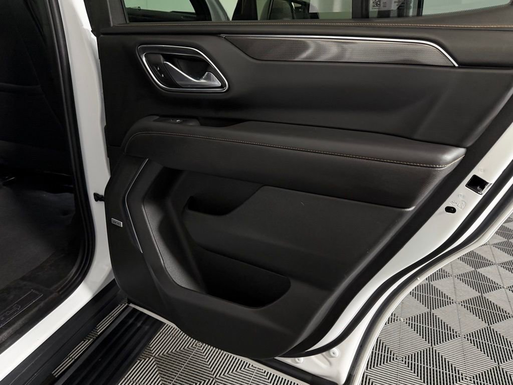 Used 2024 GMC Yukon AT4 w/ AT4 Premium Plus Package image 26